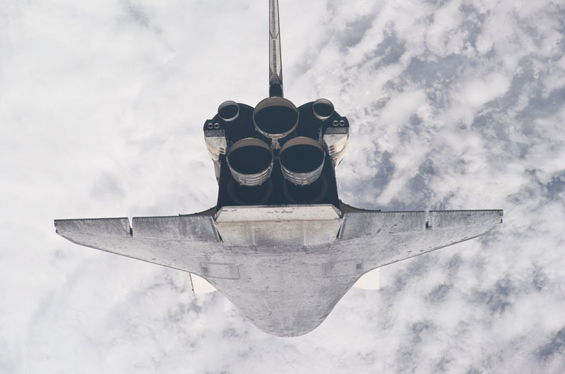 Shuttle Atlantis Headed for Florida Landing
